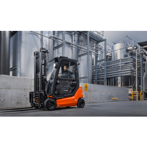 TRAIGO 48, un chariot élévateur haute performance pour toutes les applications industrielles