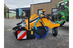 Balayeuse Pousseuse sur engins porteurs pour chantiers