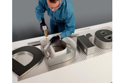 Colle 3M™ Scotch-Weld DP 8407 NS : de hautes performances pour tous types de métaux
