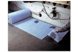 Rouleau absorbant pour hydrocarbures
