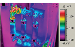 Inspection des tableaux électriques sous tension grâce aux solutions FLIR 