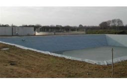Lagune de stockage pour effluents d'usine et de STEP
