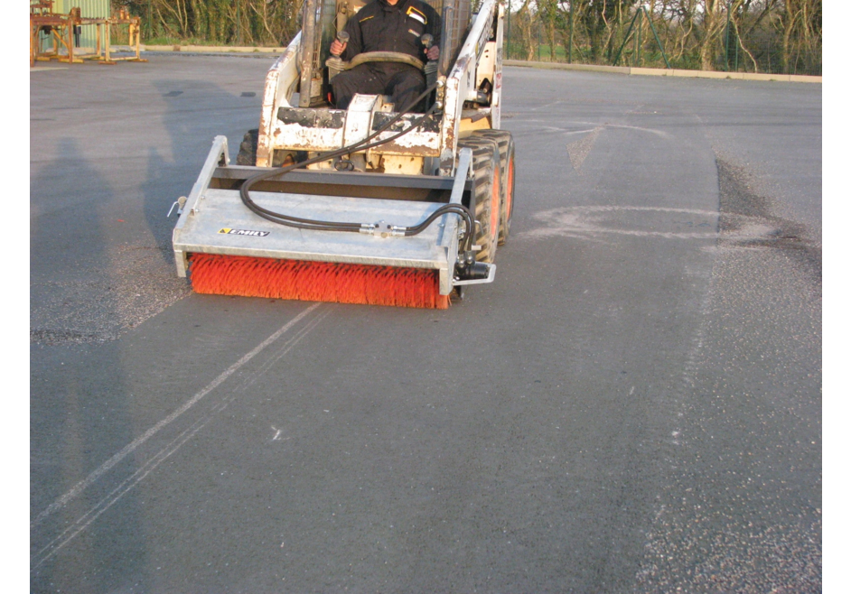 Module de balayage pour godet