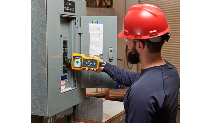 FLUKE lance de nouveaux localisateurs de câbles CAT IV 600 V