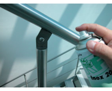 Revêtement anticorrosion à base d'acier inoxydable 